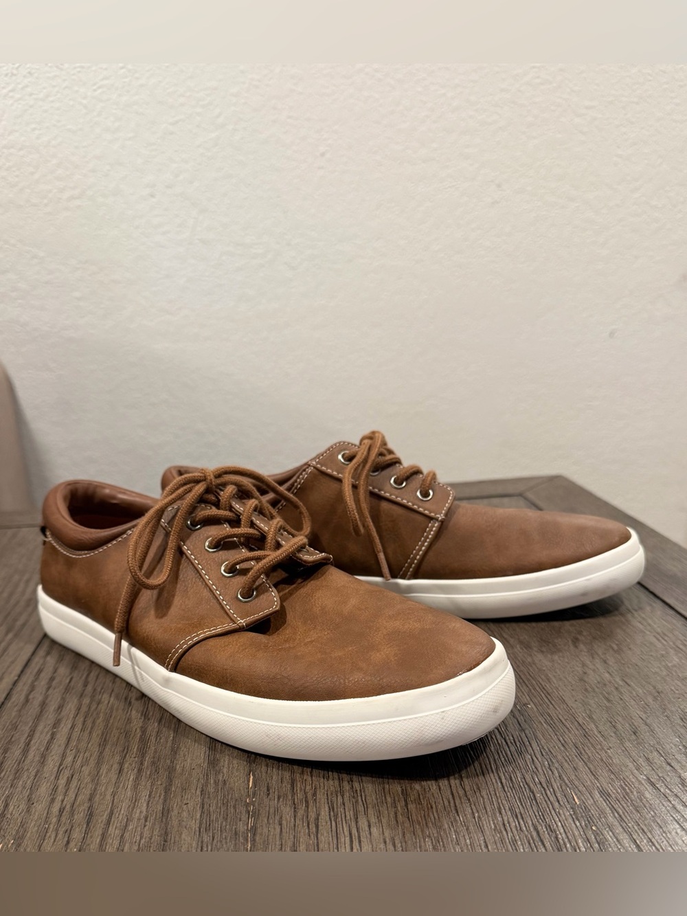 Goodfellow & Co Men’s Brown Faux Leather Lace-Up Sneakers Size 9